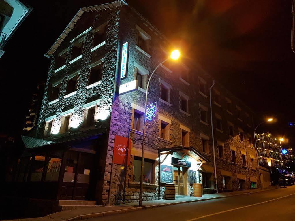 Hotel Arinsal Kültér fotó