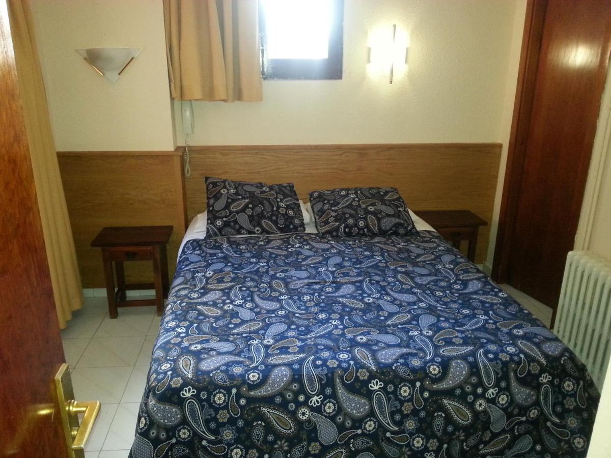 Hotel Arinsal Szoba fotó
